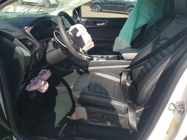 2024 FORD EDGE SEL — DENT