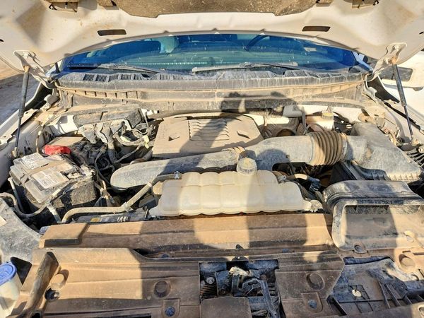 2023 FORD F150 — Engine bay