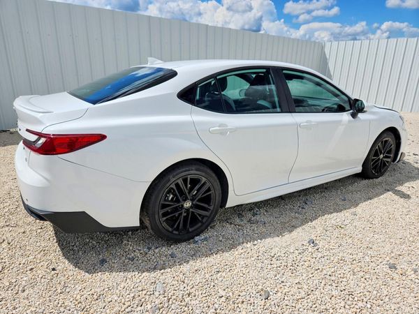 2026 TOYOTA CAMRY