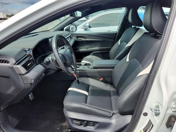2026 TOYOTA CAMRY