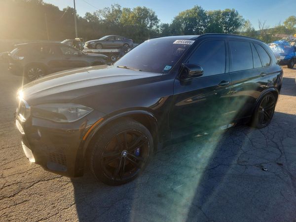 2018 BMW X5 X5 M — Front 3/4