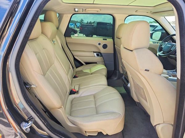 2016 LAND ROVER RANGEROVER SE