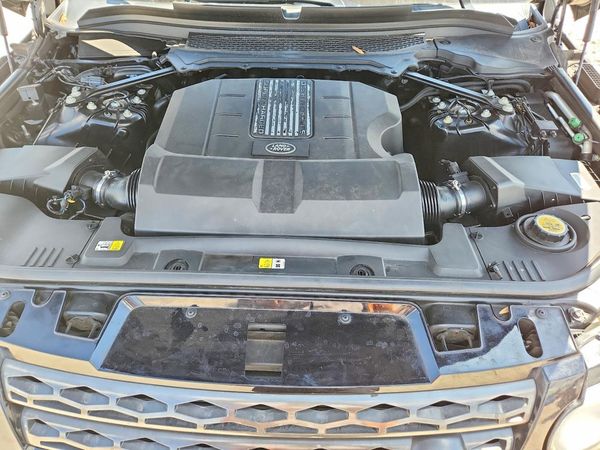 2016 LAND ROVER RANGEROVER SE
