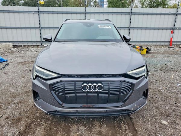 2021 AUDI E-TRON — DIRF