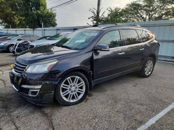 2015 CHEVROLET TRAVERSE 1LT — Front 3/4