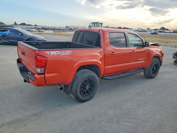 2017 TOYOTA TACOMA
