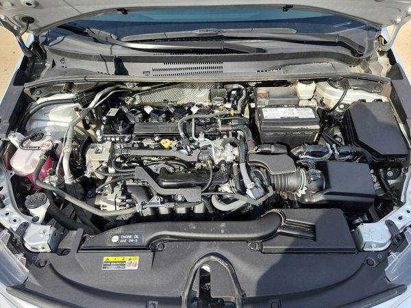 2024 TOYOTA COROLLA — Engine bay