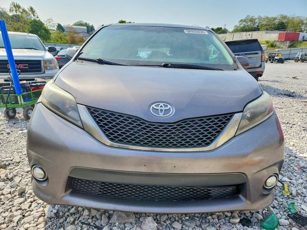 2015 TOYOTA SIENNA — DIRF