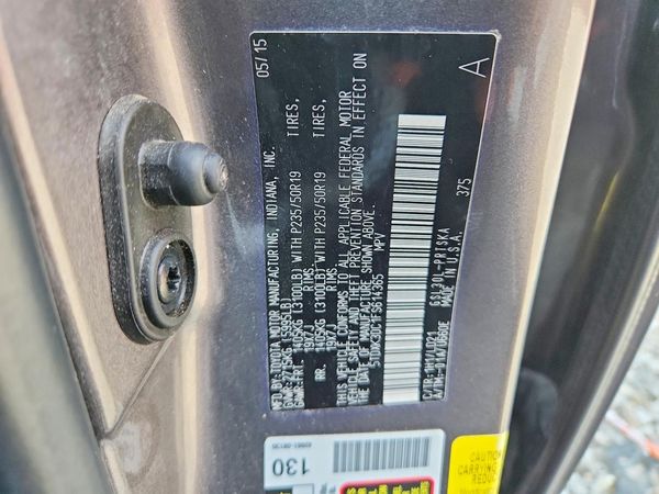 2015 TOYOTA SIENNA — VINS