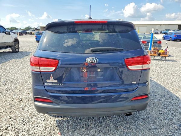 2017 KIA SORENTO L, LX