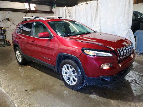 2015 JEEP CHEROKEE Latitude — Passenger 3/4