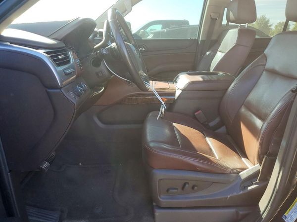2016 CHEVROLET SUBURBAN LTZ — DENT