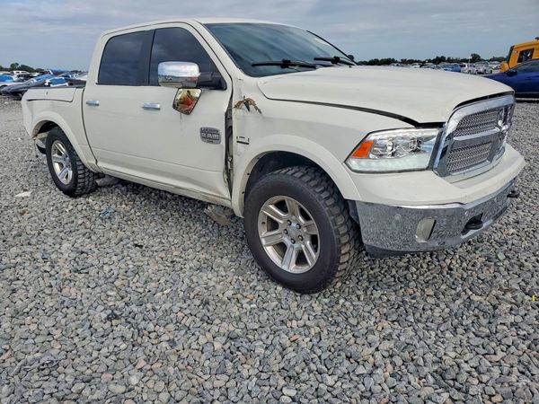 2016 RAM 1500 — Passenger 3/4