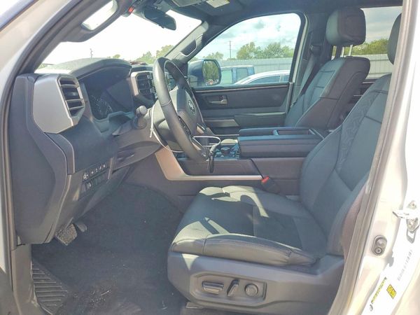2025 TOYOTA TUNDRA SR5 — DENT