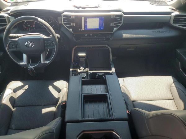 2025 TOYOTA TUNDRA SR5 — CKPT