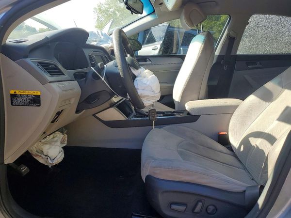 2015 HYUNDAI SONATA — DENT