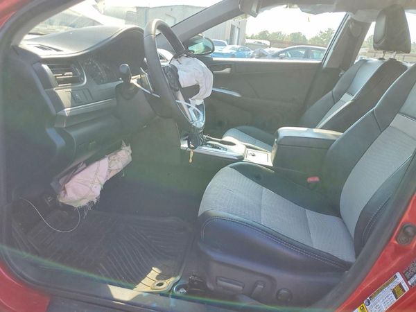 2012 TOYOTA CAMRY — DENT