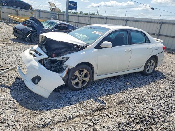 2012 TOYOTA COROLLA — Front 3/4