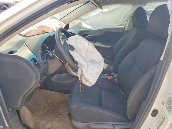 2012 TOYOTA COROLLA — DENT