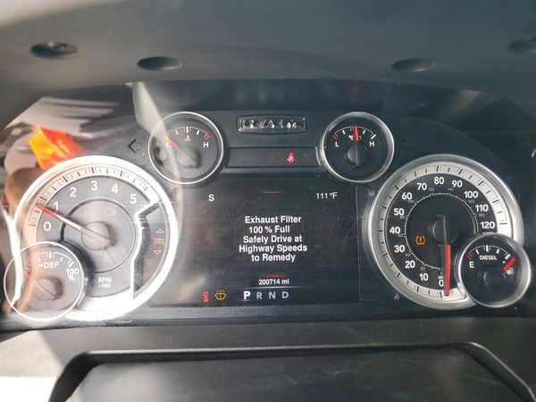 2016 RAM 1500 SLT