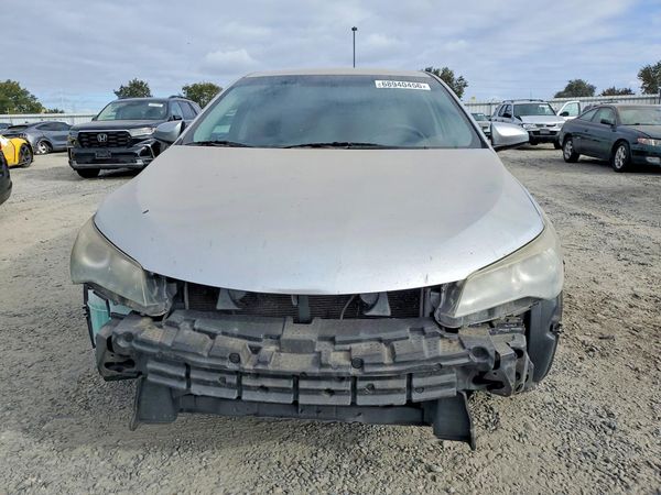 2016 TOYOTA CAMRY