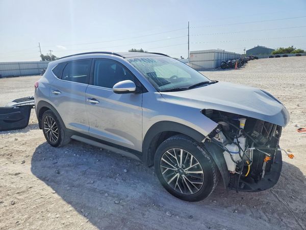2020 HYUNDAI TUCSON