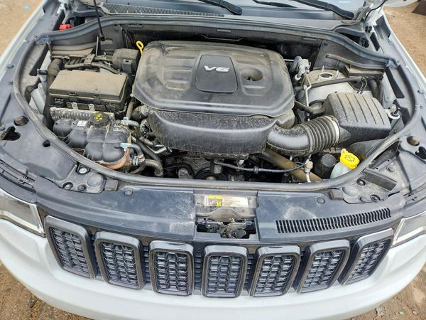 2019 JEEP CHEROKEE Laredo