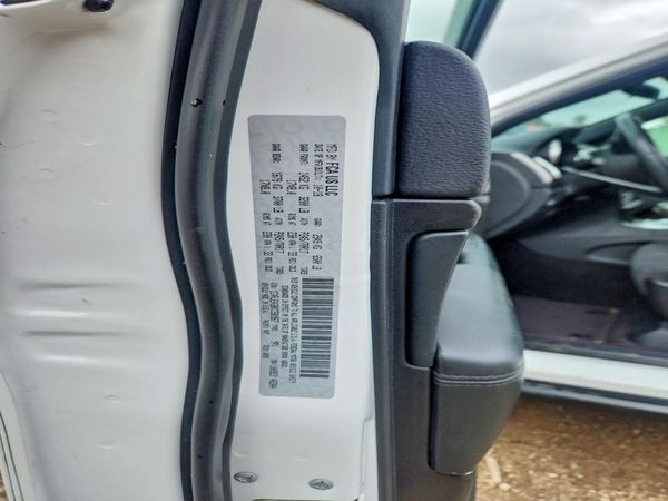 2019 JEEP CHEROKEE Laredo