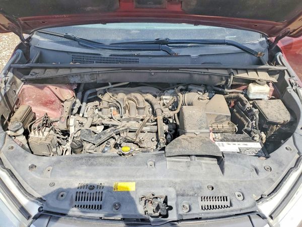 2017 TOYOTA HIGHLANDER LE/LE Plus — Engine bay