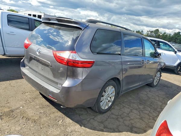 2016 TOYOTA SIENNA — PSRA