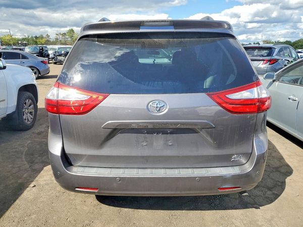 2016 TOYOTA SIENNA — DIRR