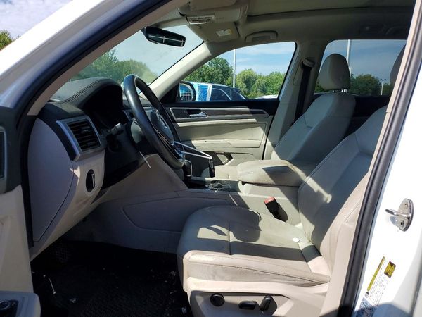 2019 VOLKSWAGEN ATLAS 4Motion SE — DENT