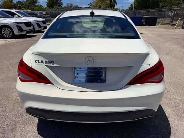 2018 MERCEDES-BENZ CLA