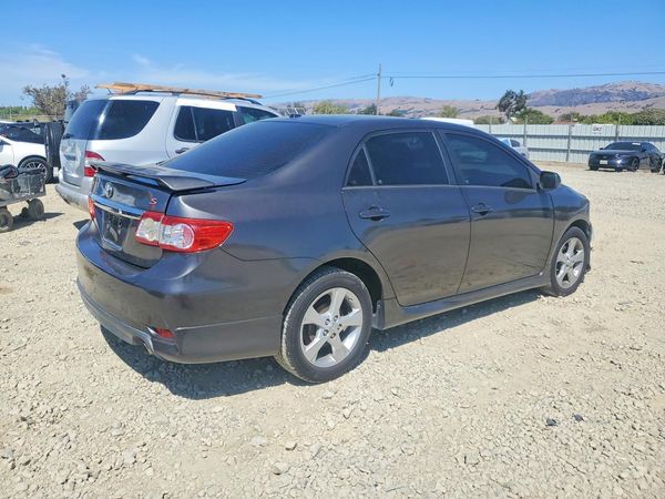 2012 TOYOTA COROLLA