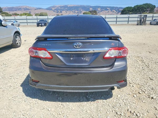 2012 TOYOTA COROLLA