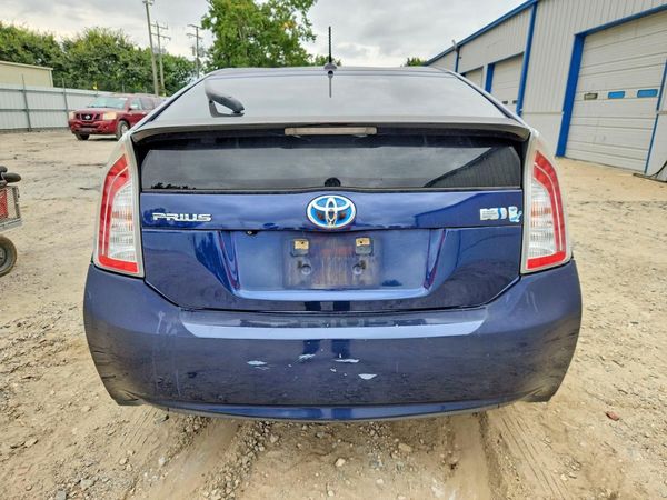2014 TOYOTA PRIUS — DIRR