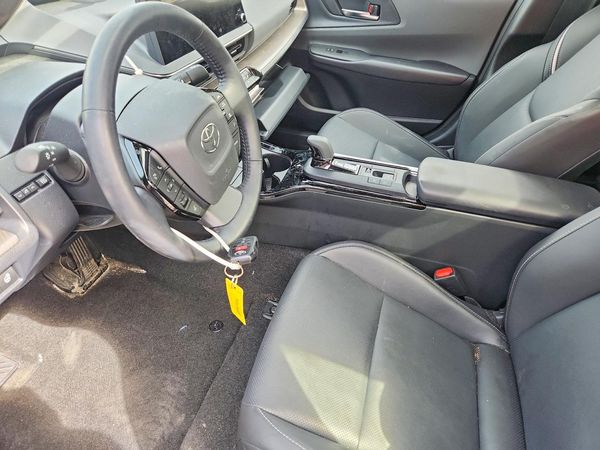 2026 TOYOTA PRIUS — DENT