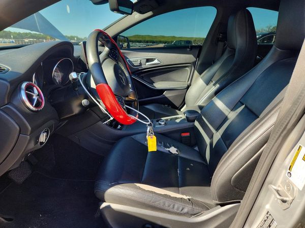 2015 MERCEDES-BENZ CLA CLA250