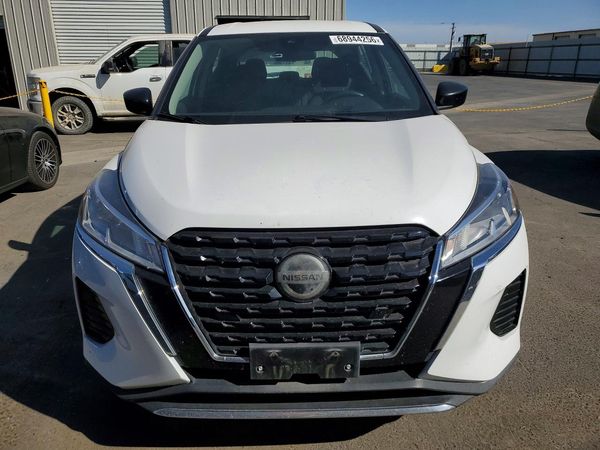 2021 NISSAN KICKS S