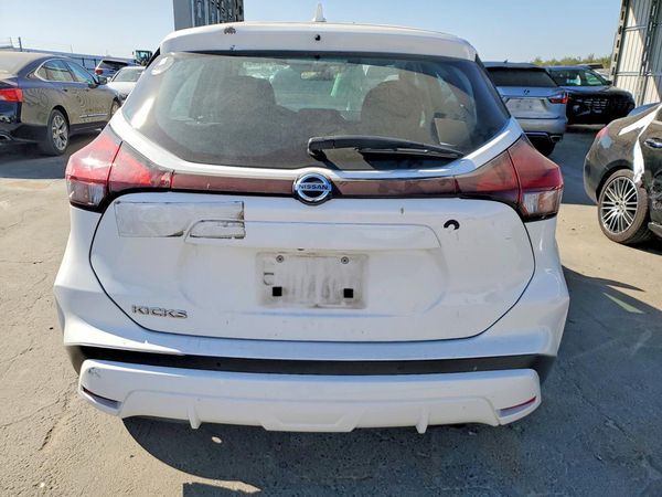 2021 NISSAN KICKS S