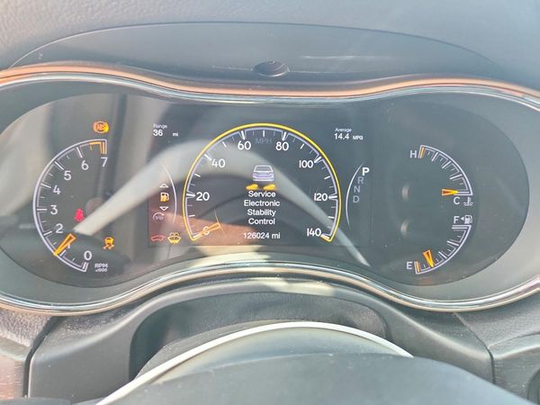 2017 JEEP GRAND CHEROKEE Limited