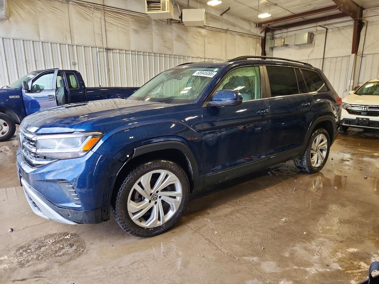 2021 VOLKSWAGEN ATLAS — Front 3/4