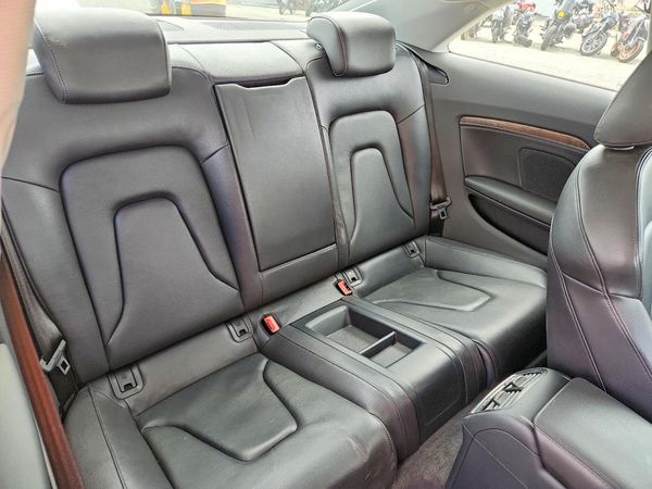 2014 AUDI A5 quattro Premium Plus