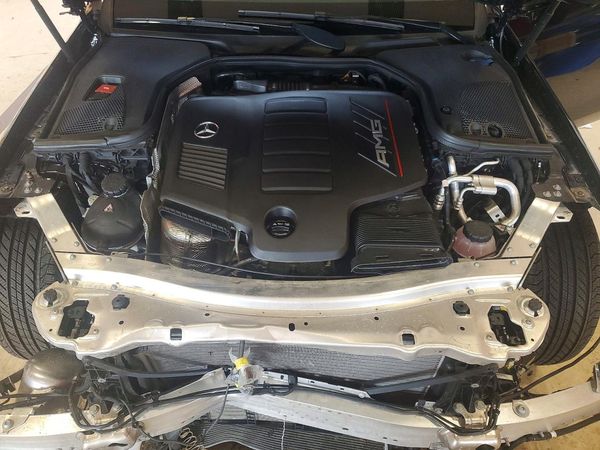 2020 MERCEDES-BENZ E AMG E53 — Engine bay