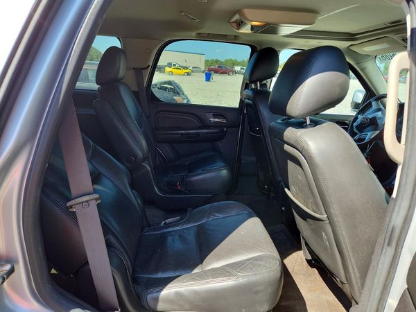 2012 CADILLAC ESCALADE — PSRS