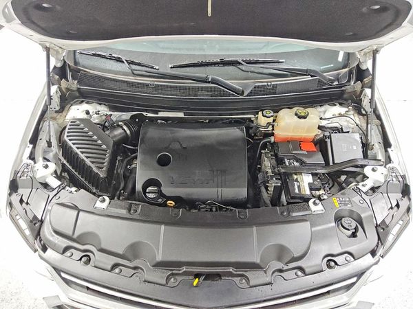 2019 CHEVROLET TRAVERSE LT (FL) — Engine bay