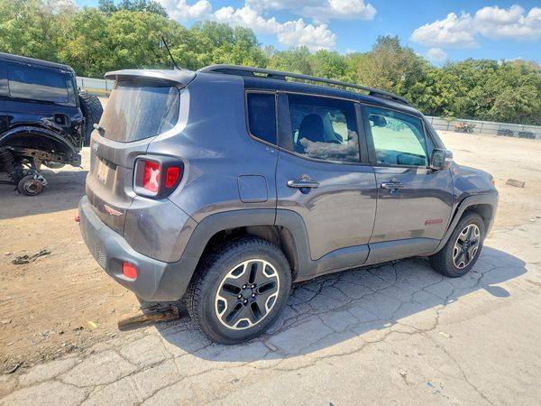 2016 JEEP RENEGADE TRAILHAWK 4X4 — PSRA