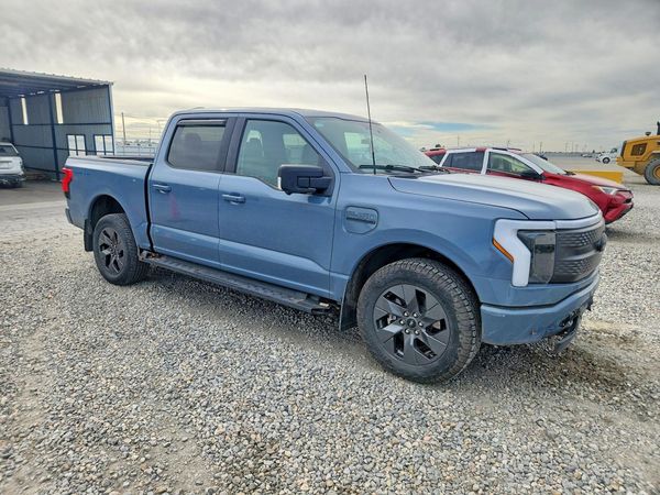 2023 FORD F150 SuperCrew — Passenger 3/4