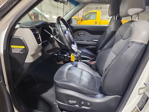 2017 KIA SOUL Plus