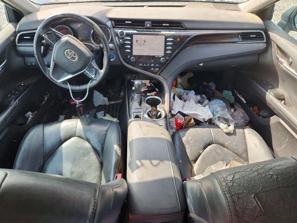 2020 TOYOTA CAMRY XLE — CKPT